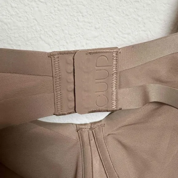 CUUP Size 38F Balconette Taupe Ultra-Thin Memory Foam Cups No-Slip