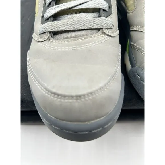 Jordan 5 &quot;Green Bean&quot; sneaker, size GS 5Y, US women's 6.5 Used in good condition