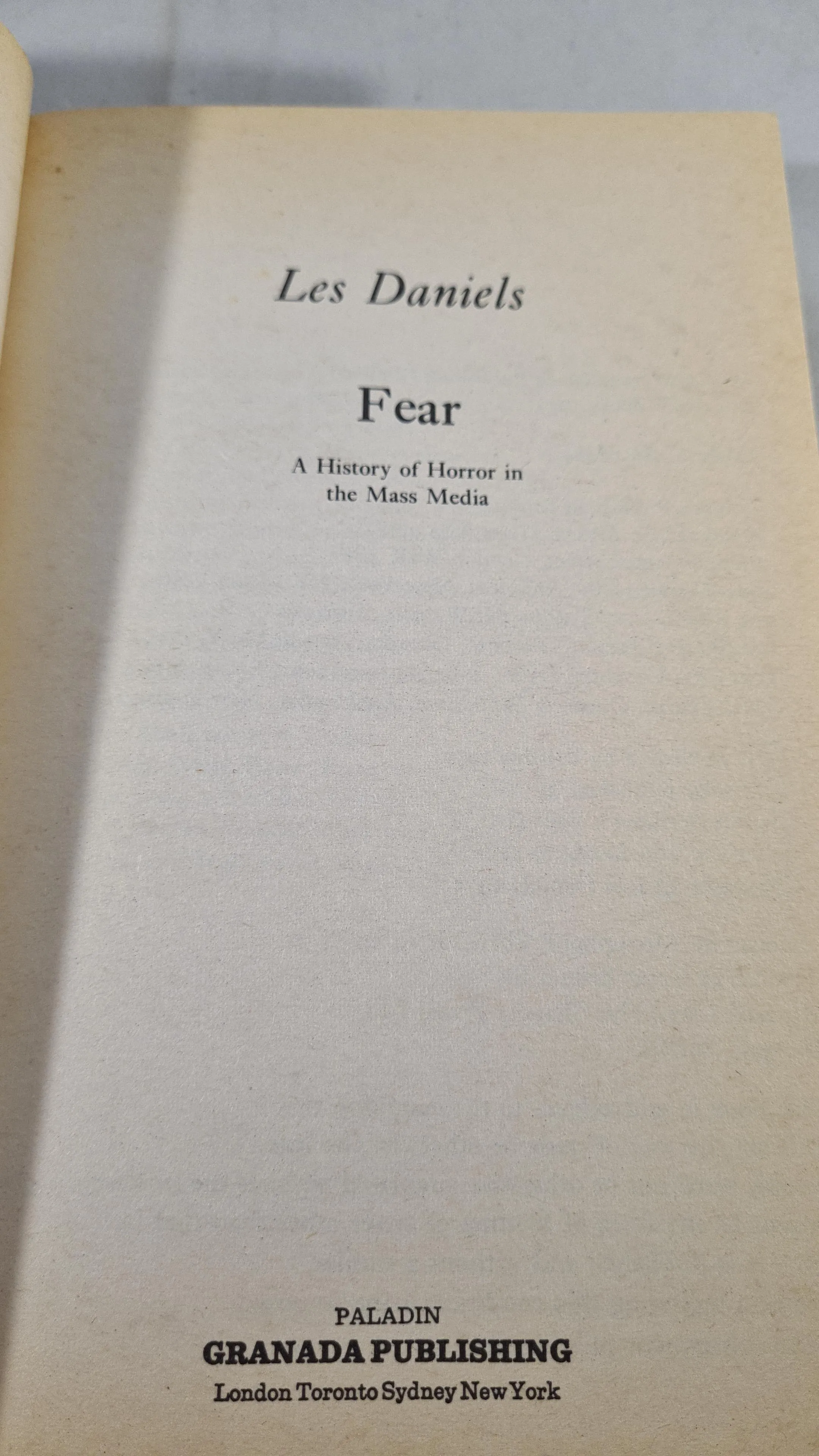 Les Daniels - Fear A History of Horror in the Mass Media, Granada, 1977, Paperbacks