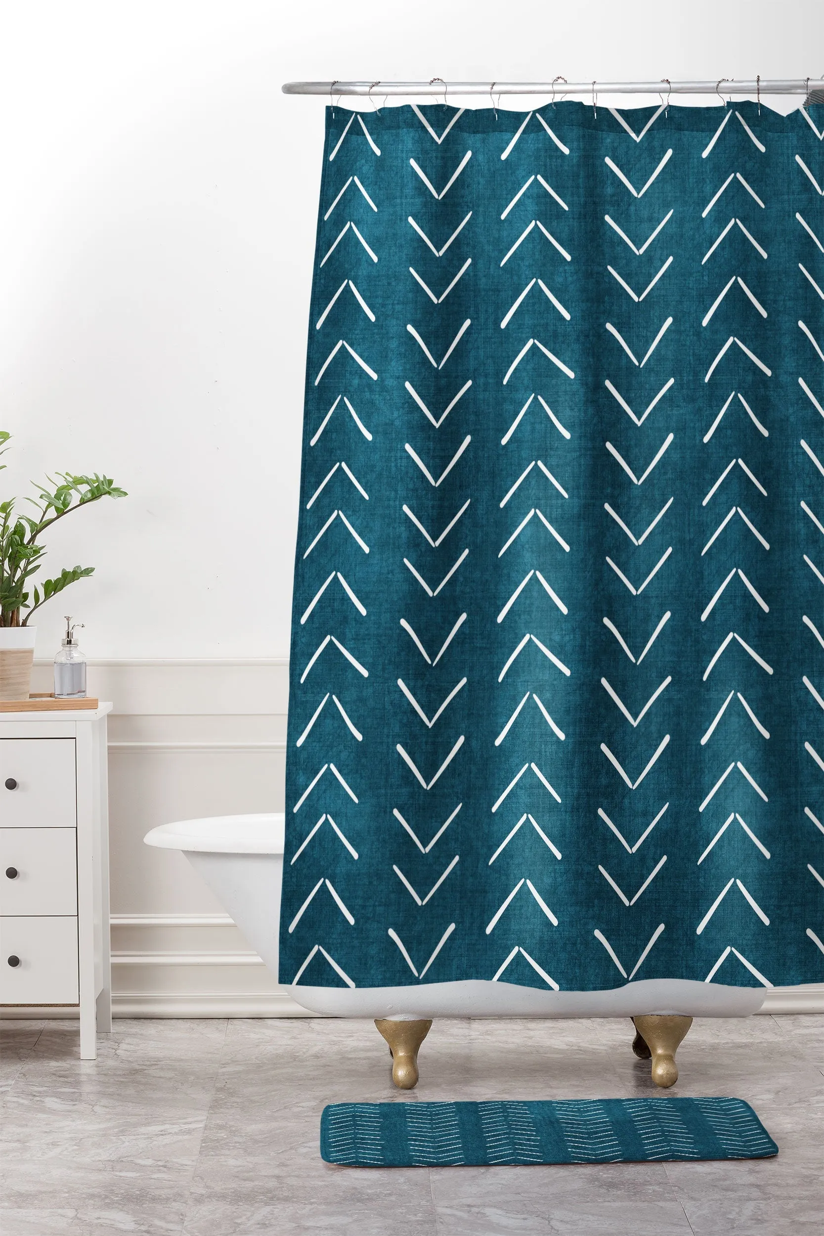 MUD CLOTH BIG ARROWS IN TEAL MEMORY FOAM BATH MAT