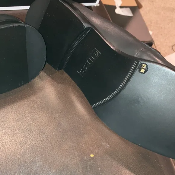 New BLACK Guess Hendo