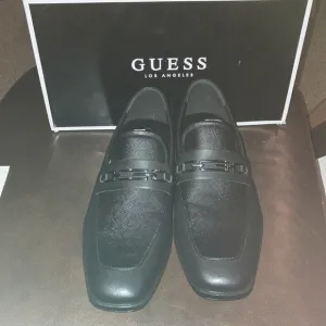 New BLACK Guess Hendo