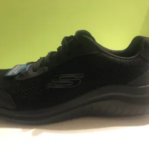 SKECHERS AIR-COOLED MEMORY FOAM