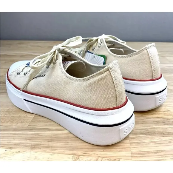 Skechers Cordova Classic New Standard WOMEN'S Sneaker Off White Tan Size 8.5 NWT