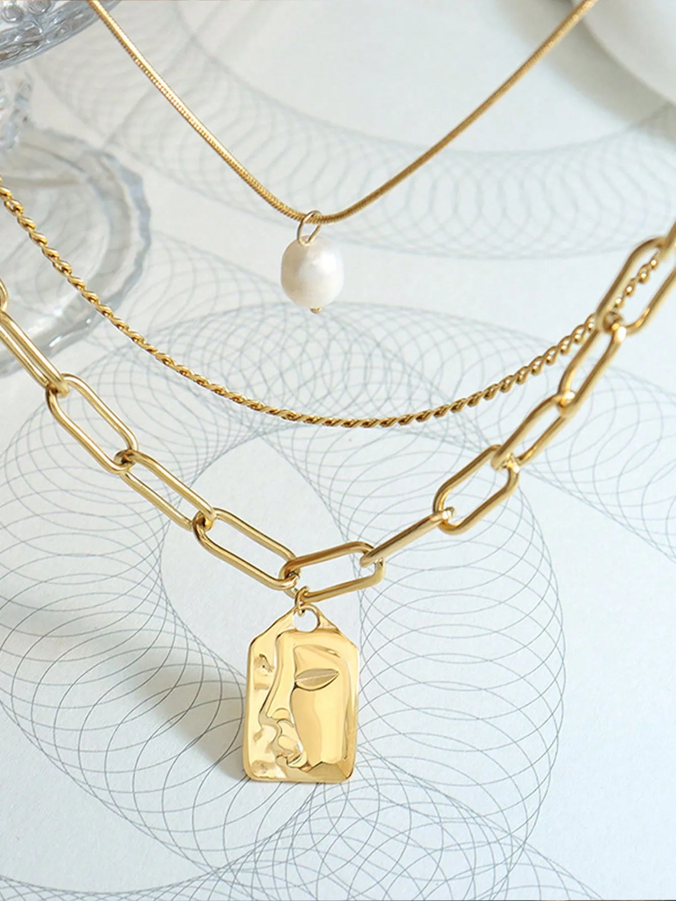 Three-Layer Unique High-End Multi-Layered Face Necklace- FD ⚡