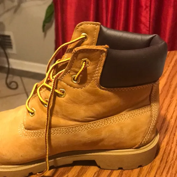 Timberlands Icon 6-inch Premium Boot Yellow Wheat