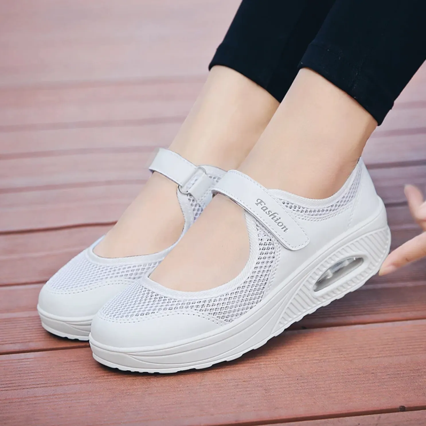 Women's Breathable Comfortable Walking Shoes